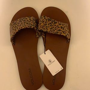 Brand new Volcom sandals